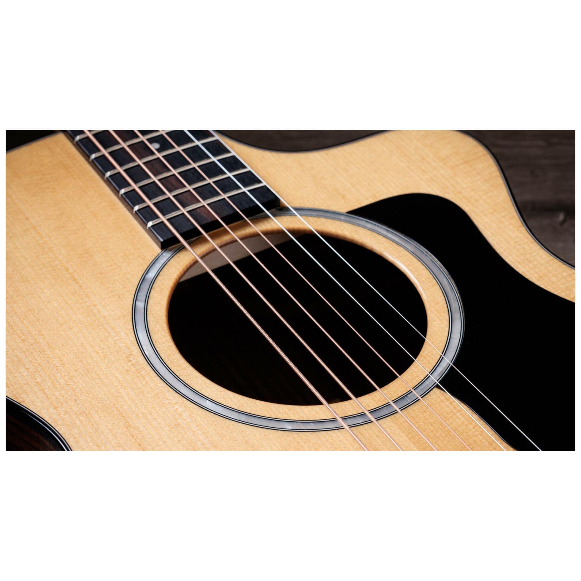 Taylor 212ce Plus 2