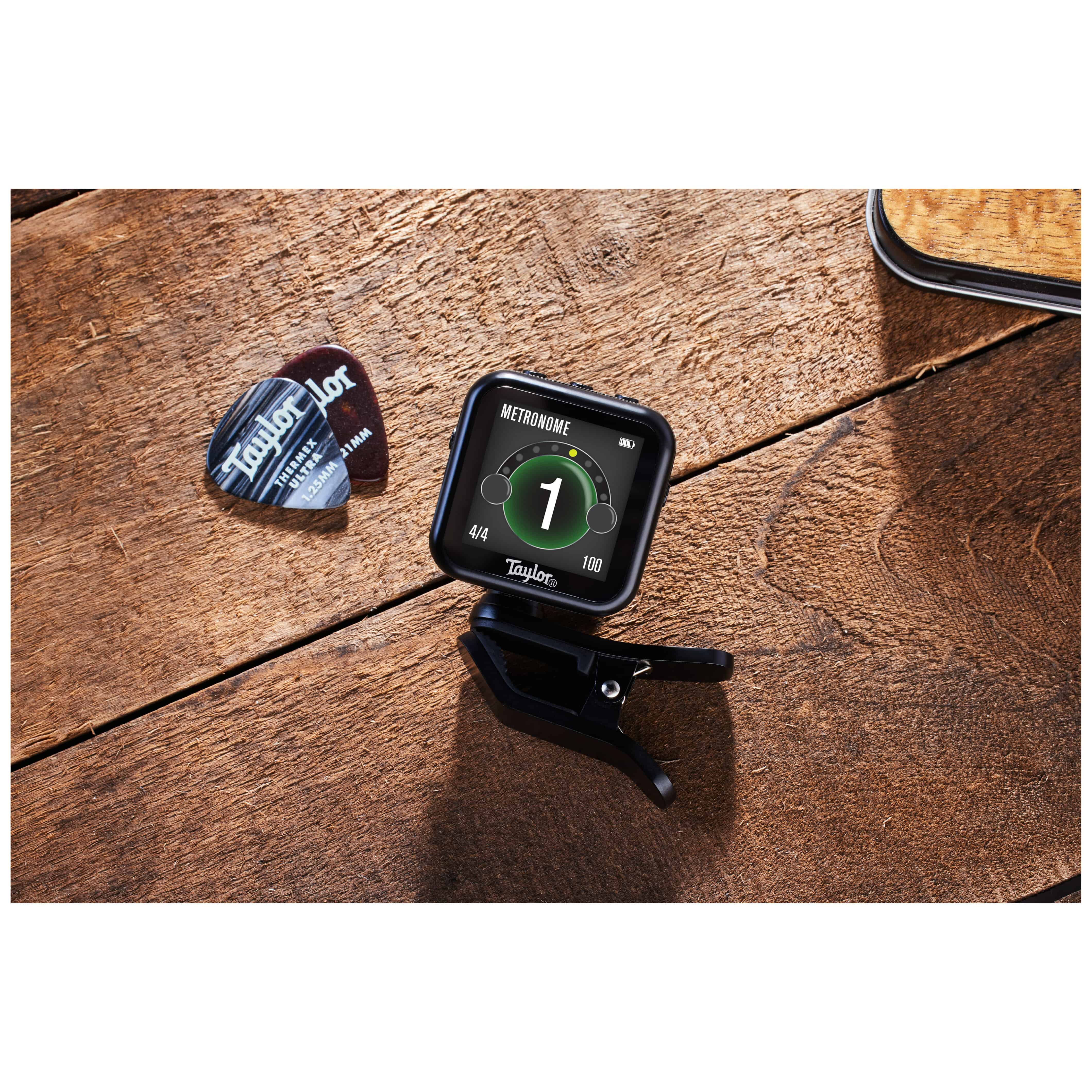 Taylor Beacon Clip-On Tuner 4