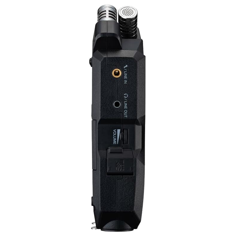 Zoom H4essential 1