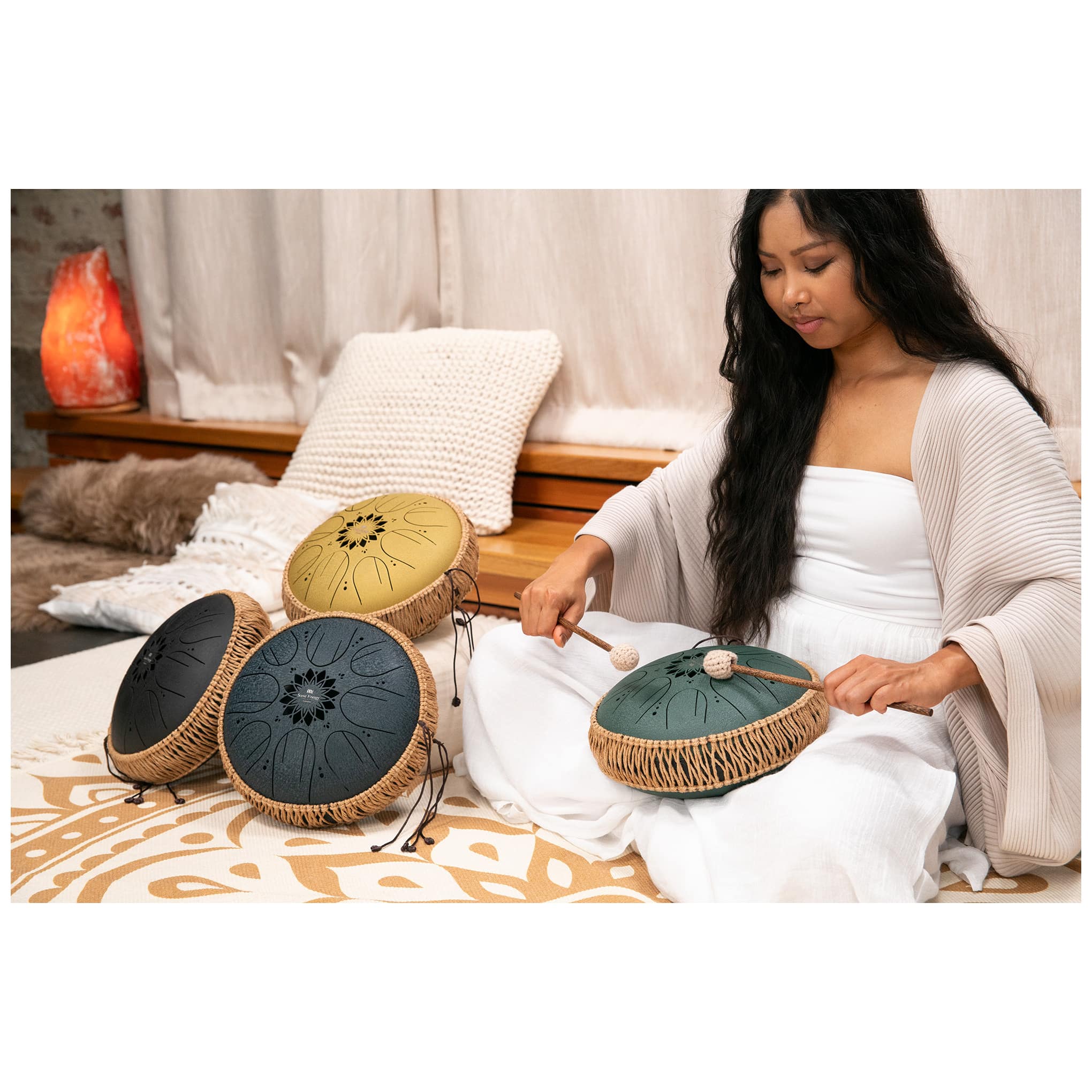 Meinl Sonic Energy MOSTD1BK - Medium Octave Steel Tongue Drum 10", H Moll, 8 Töne, 432 Hz, Schwarz 9