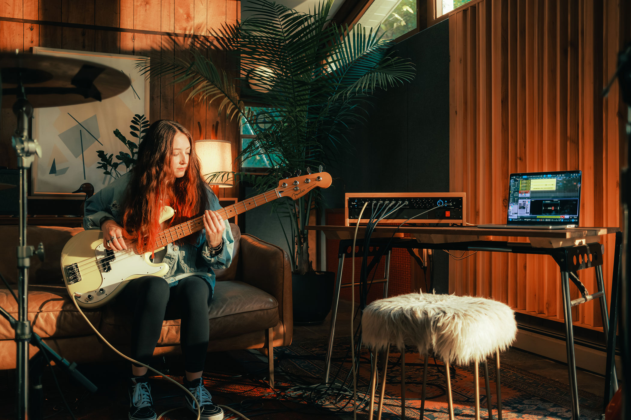 fender quantum lt lifestyle 1 2100x1400