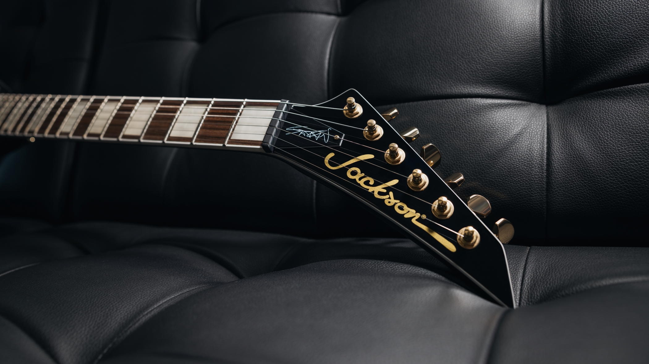 Image of Jackson scottian kingv demo guitarbeauty 1