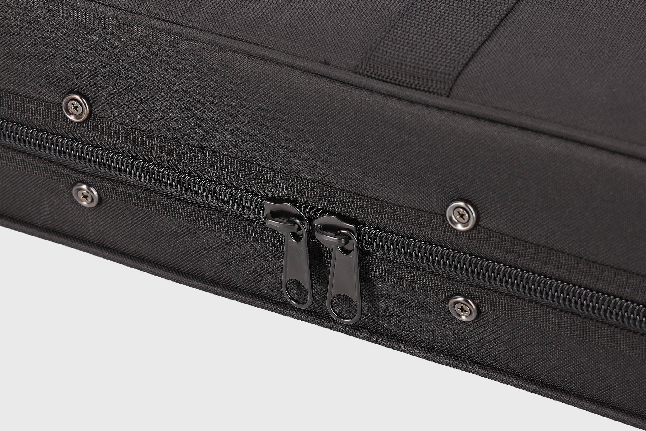 Image of Chicago classic lightweight koffer e bass schwarz 9 grau 2100x1400