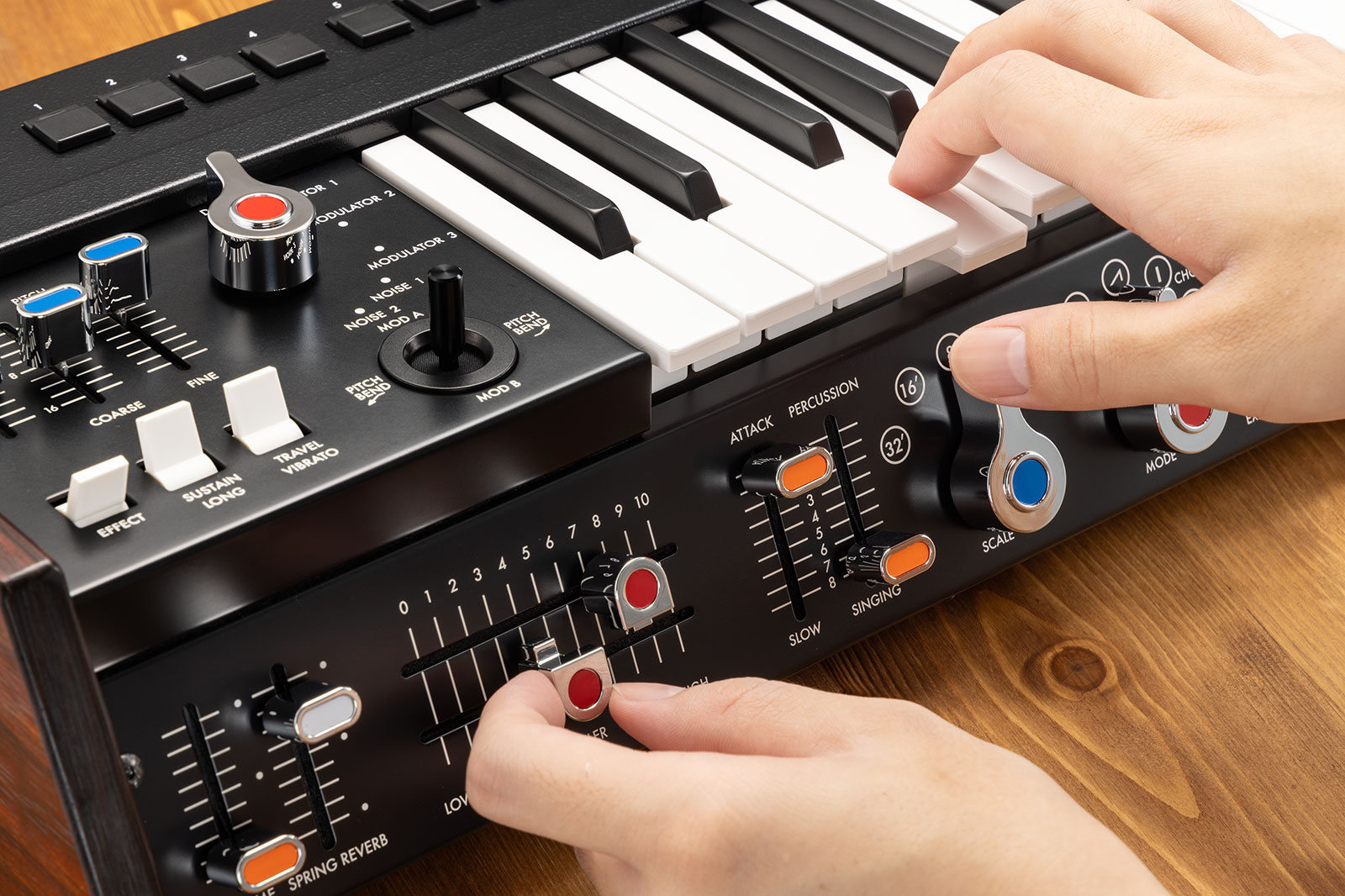 Image of Korg minikorg 700sm 13 snap7 2100x1400