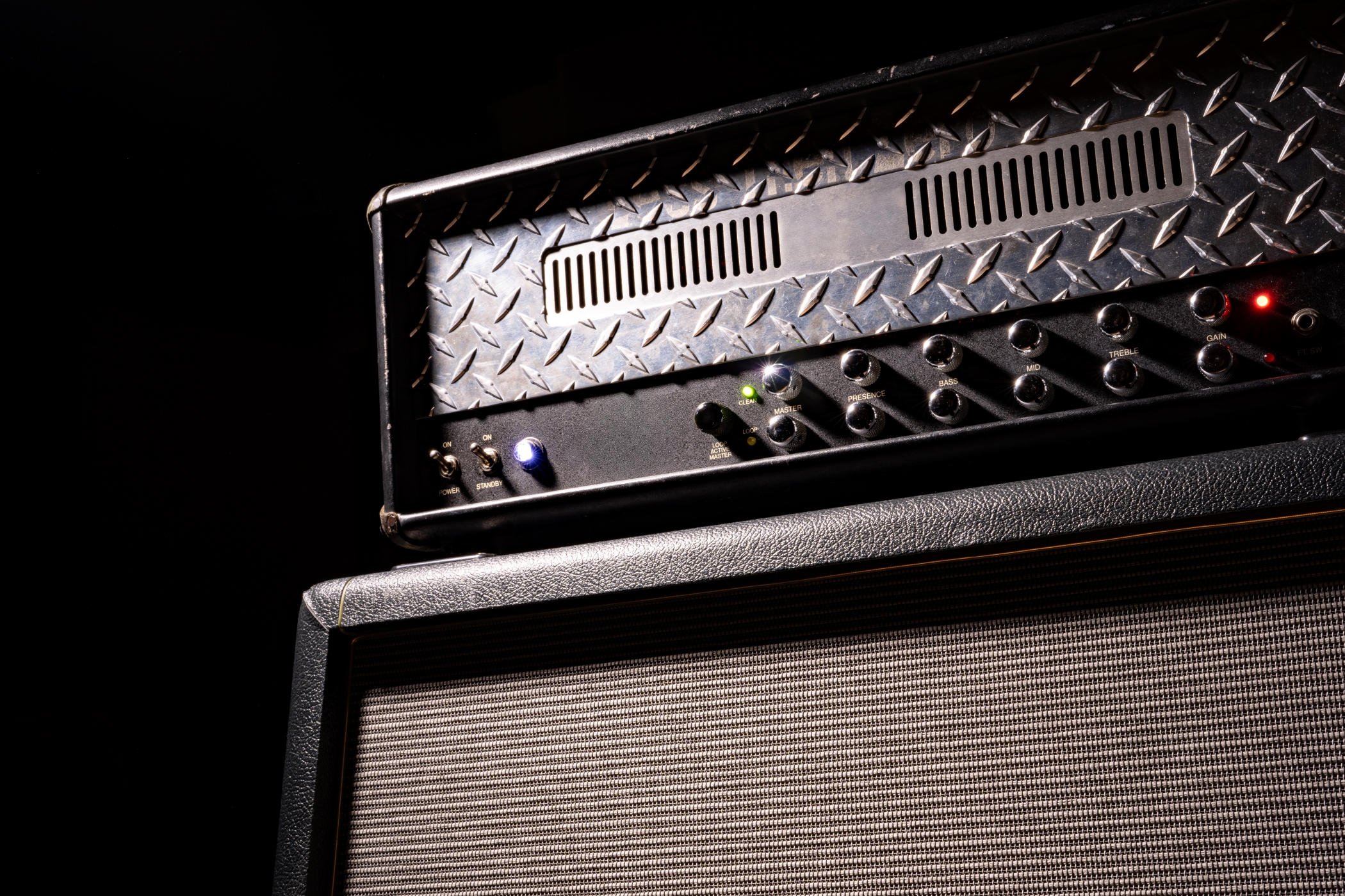 Image of Knuckles 92 rev f dual rec amplifier2