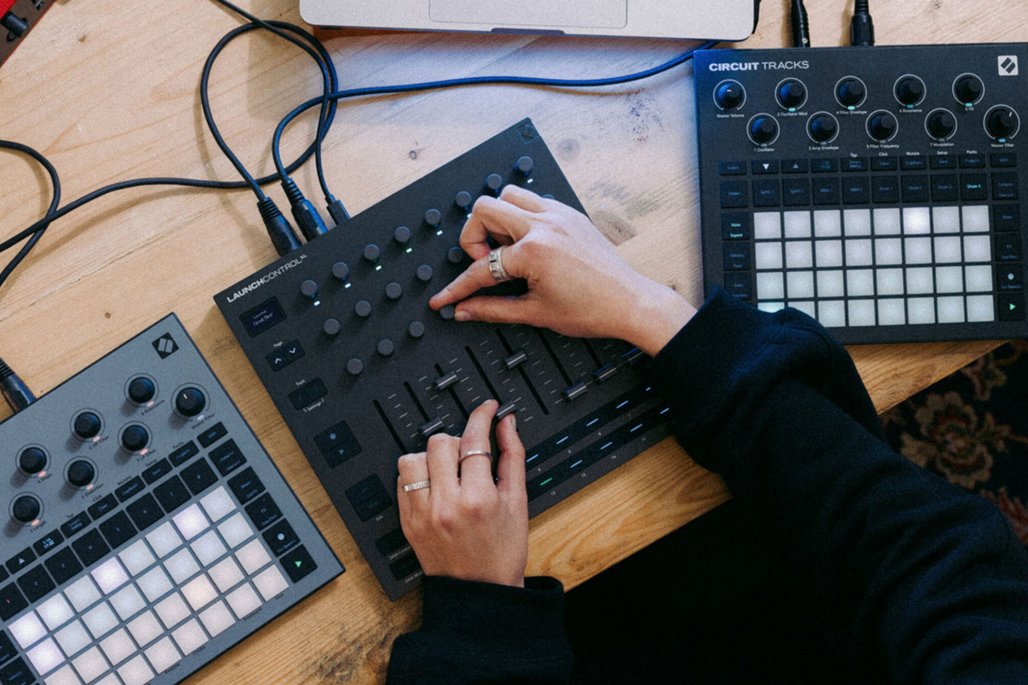 novation launch control xl lifestyle 259814 2100x1400