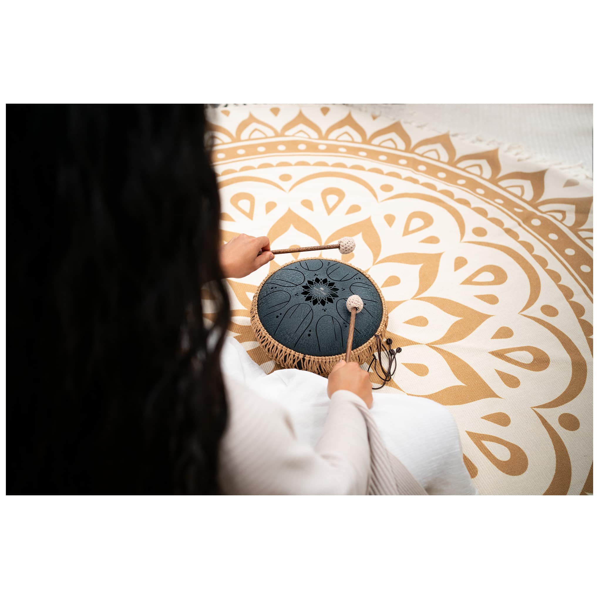 Meinl Sonic Energy MOSTD2NB - Medium Octave Steel Tongue Drum 10", C Moll, 8 Töne, 432 Hz, Navyblau 5