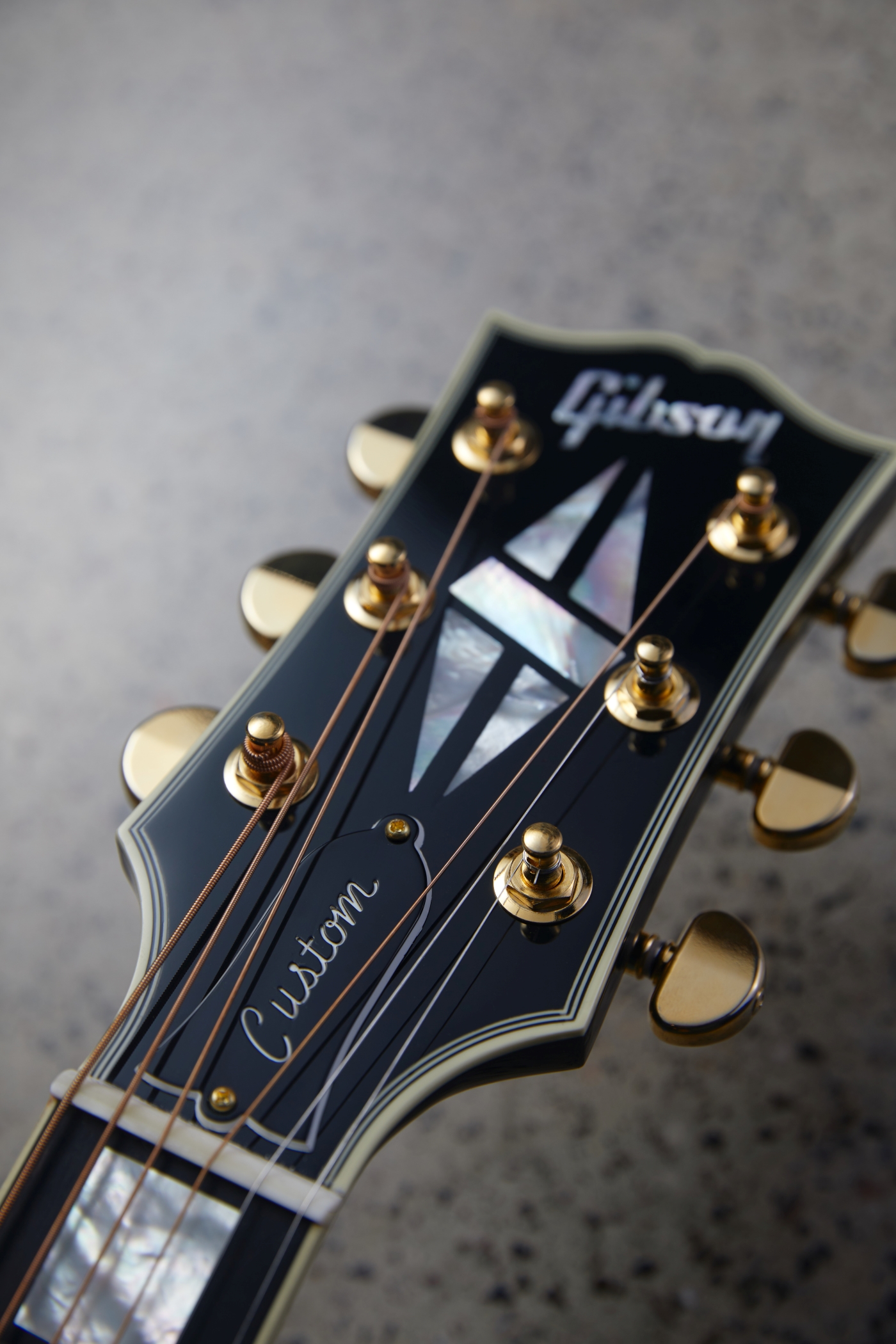Image of Gibson j 45 custom 9