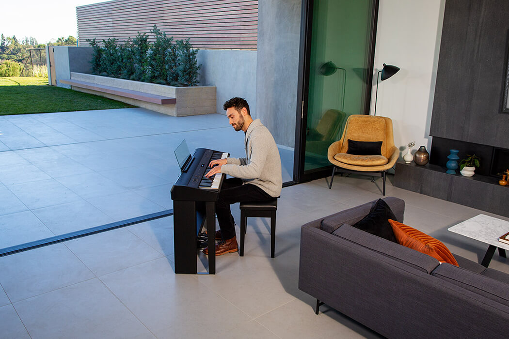 Image of Roland fp 90x 1050x700 1