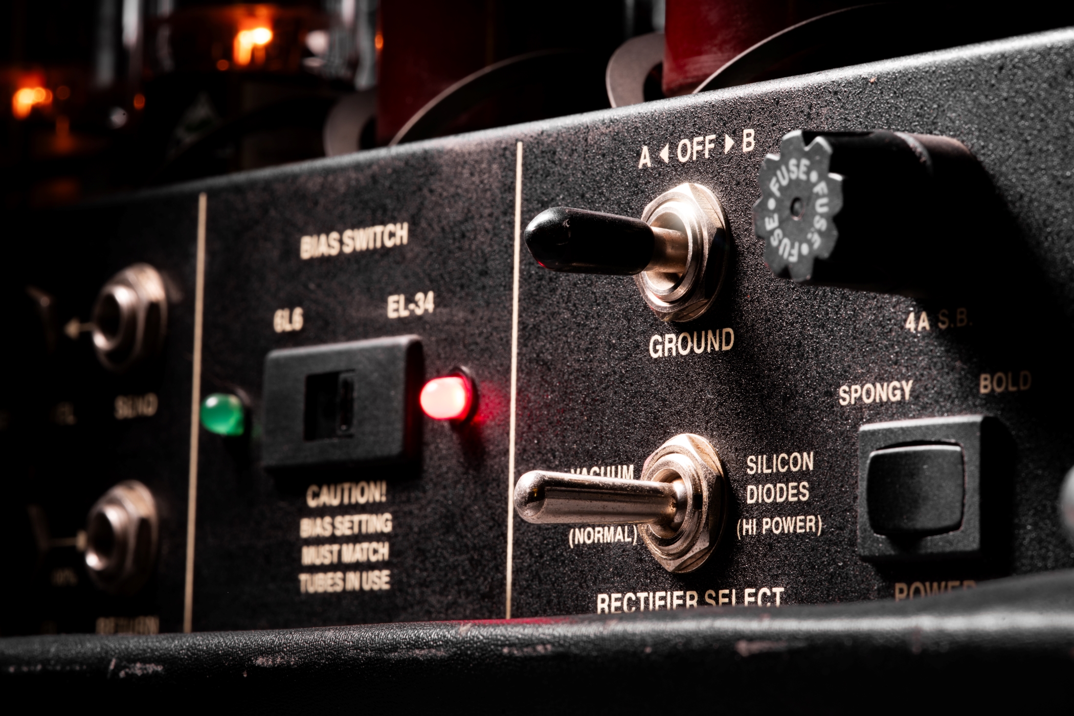Image of Knuckles 92 rev f dual rec amplifier4