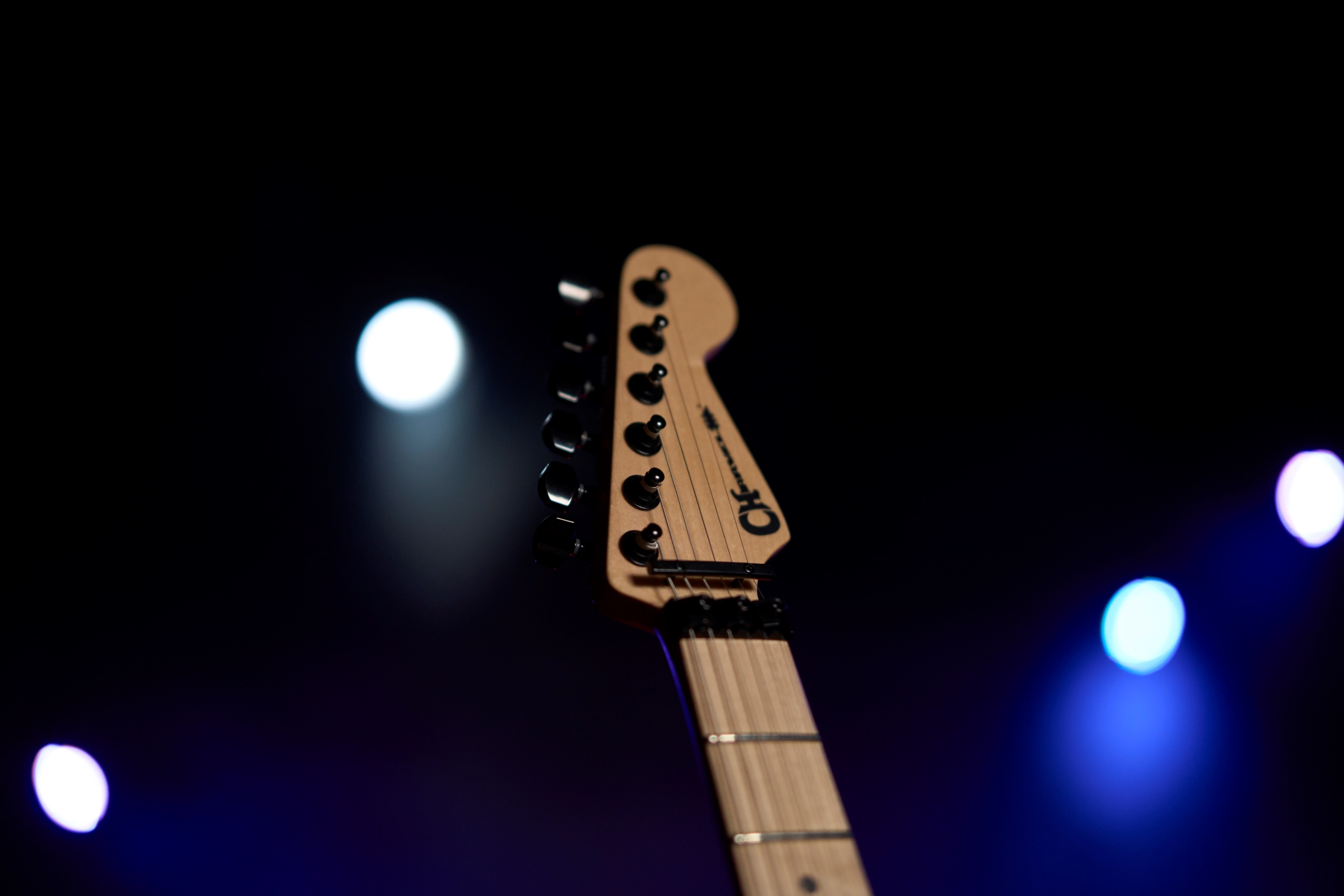 Image of Charvel satchel lifestyle 5534