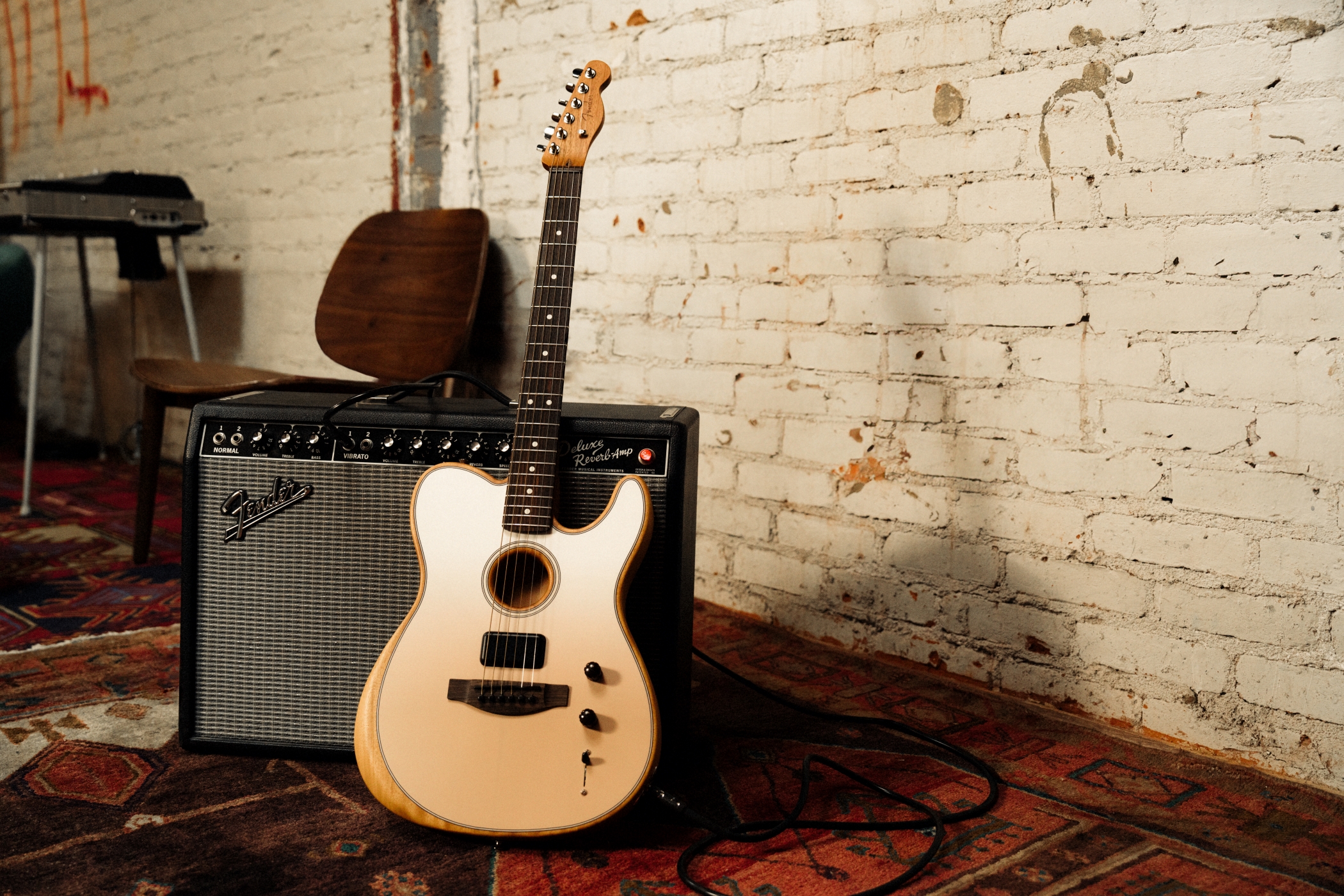 Image of Fender finneas acosutasonic 1 ensenada 0181